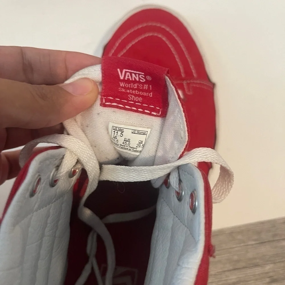 𝅺RED vans high top unisex men’s /women’s